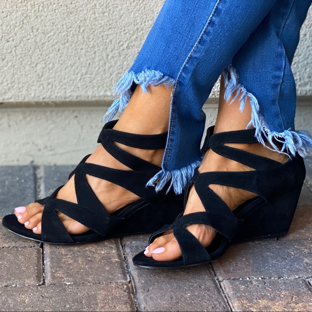 Black Strappy Peep Toe Wedge Ankle Bootie Pump - Picture 2 of 10